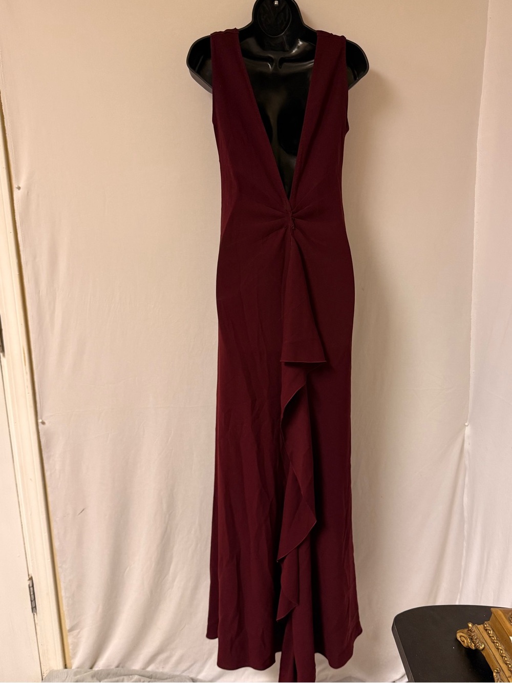Elie Tahari Burgundy Deep-V Ruffle Evening Gown